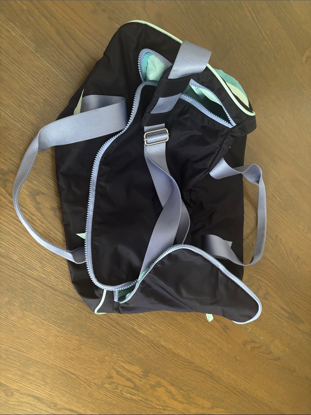 Kids Black and Mint Duffel Bag - Unbranded